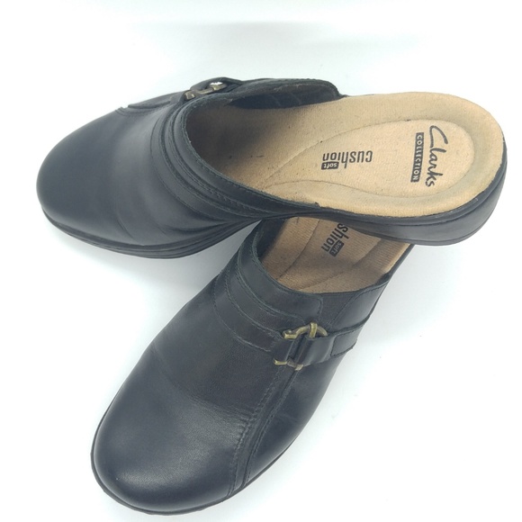 clarks black mules